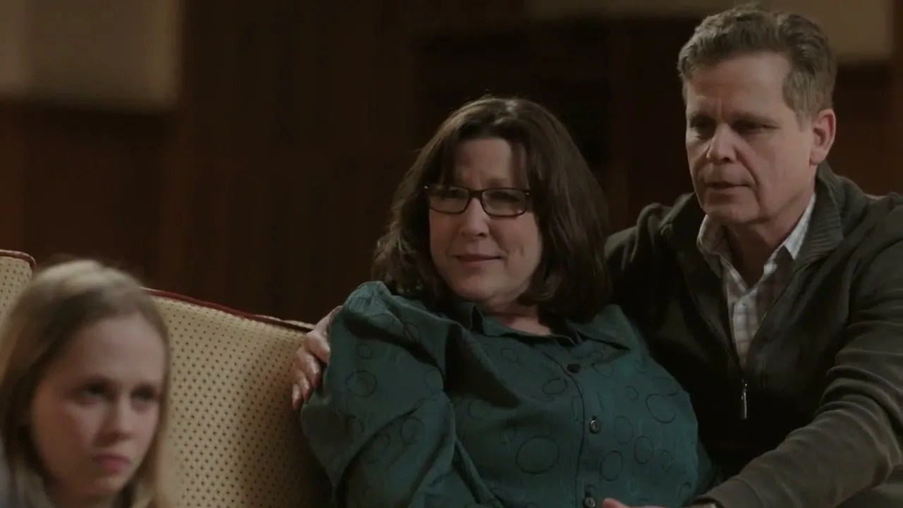 HBO GO “Happily Married” (2014), frame 5