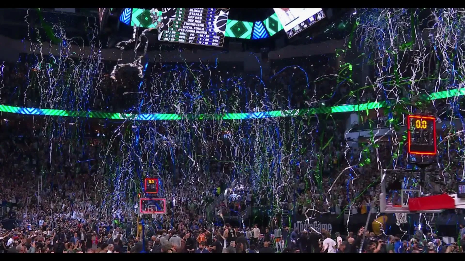 Hennessy "Société Jas Hennessy & Co. - x NBA - Game Never Stops" (2022) commercial still