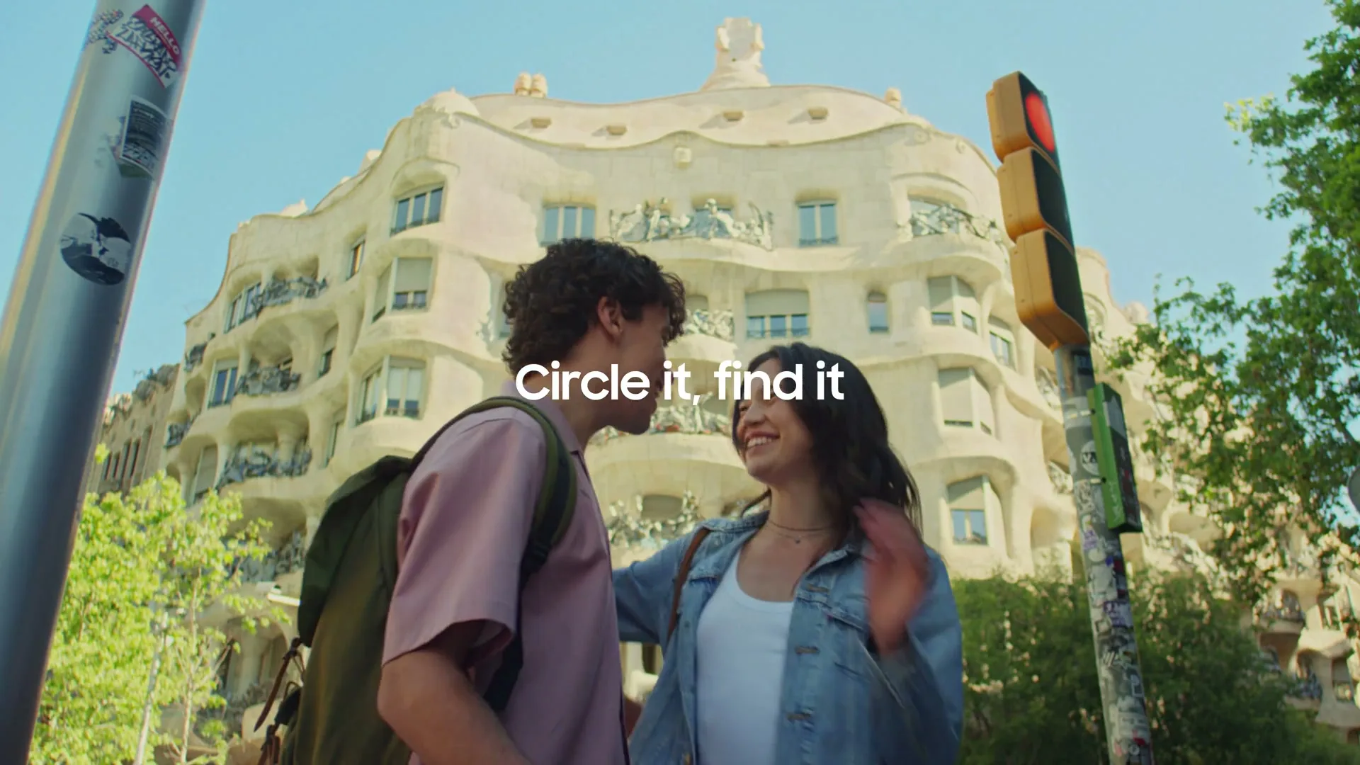 Samsung "Travel Landmark AI" (2024) commercial still