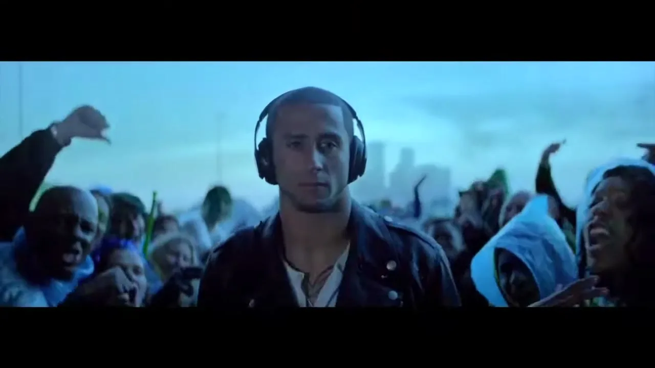 Beats by Dre “The Game Before the Game” (2015), frame 6