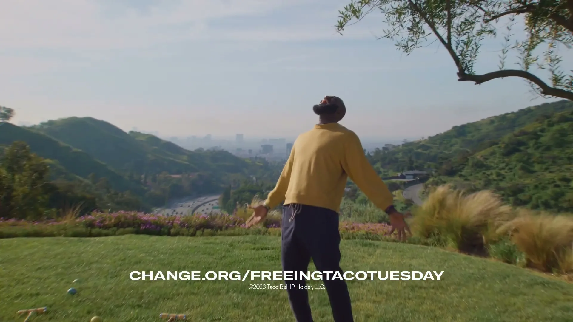 Taco Bell "Taco Bleep" (2023) commercial still