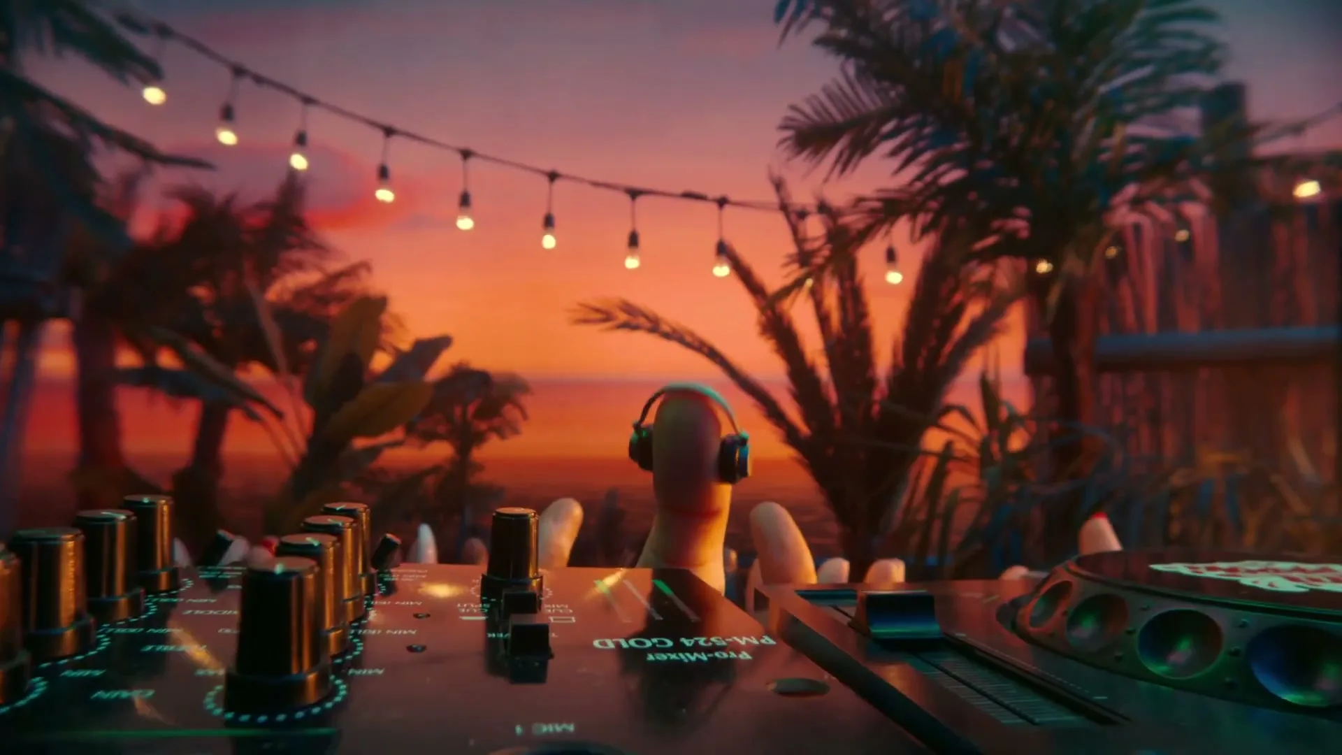 Captain Morgan "Thumbs" (2024) commercial still