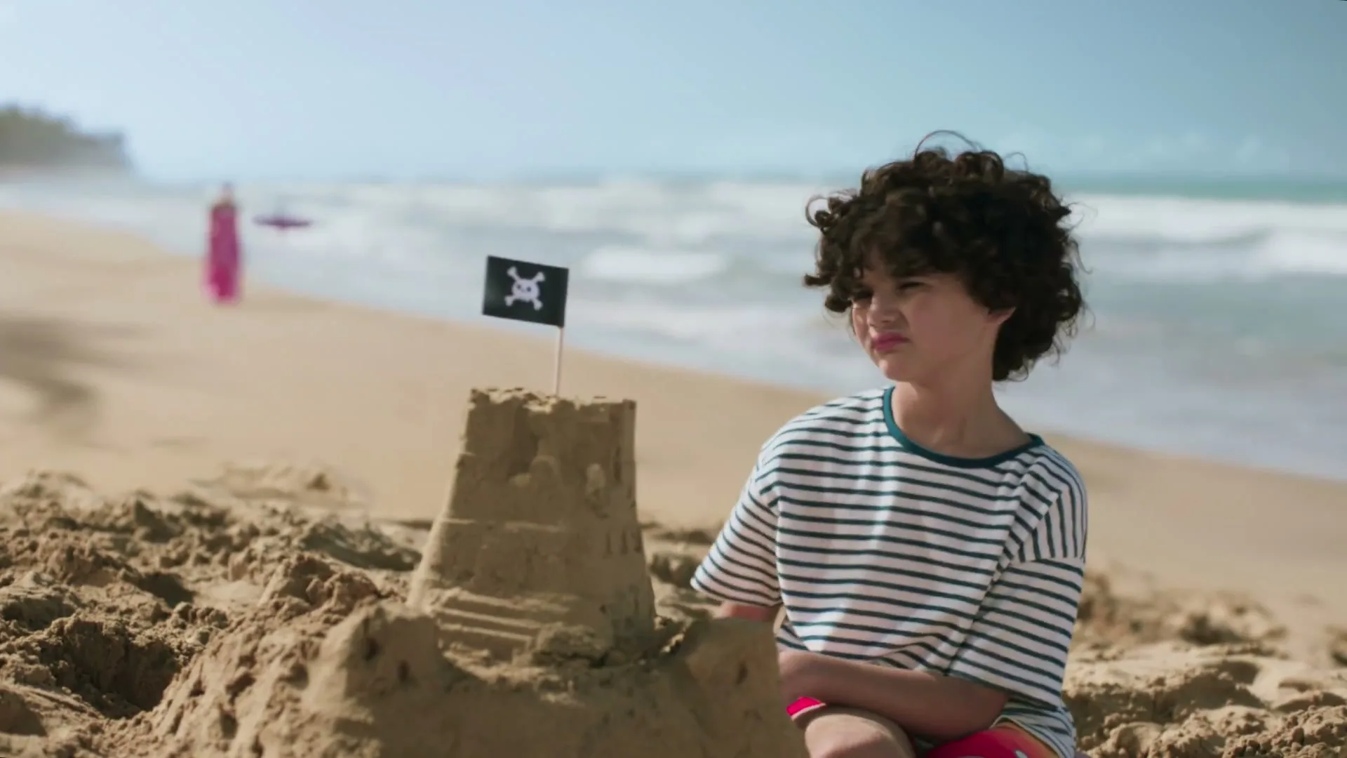 SKY Q "SKYMOBILE - A DAY AT THE BEACH" (2024) commercial still