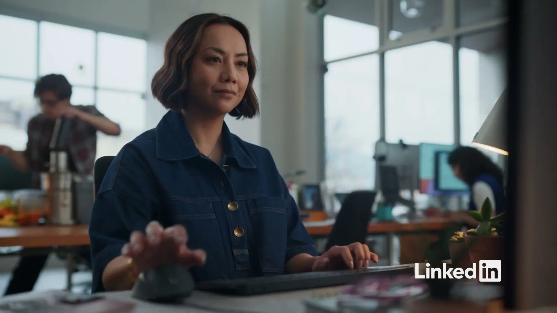 LinkedIn “The Network That Works For You - Grow Your Business” (2026), frame 4