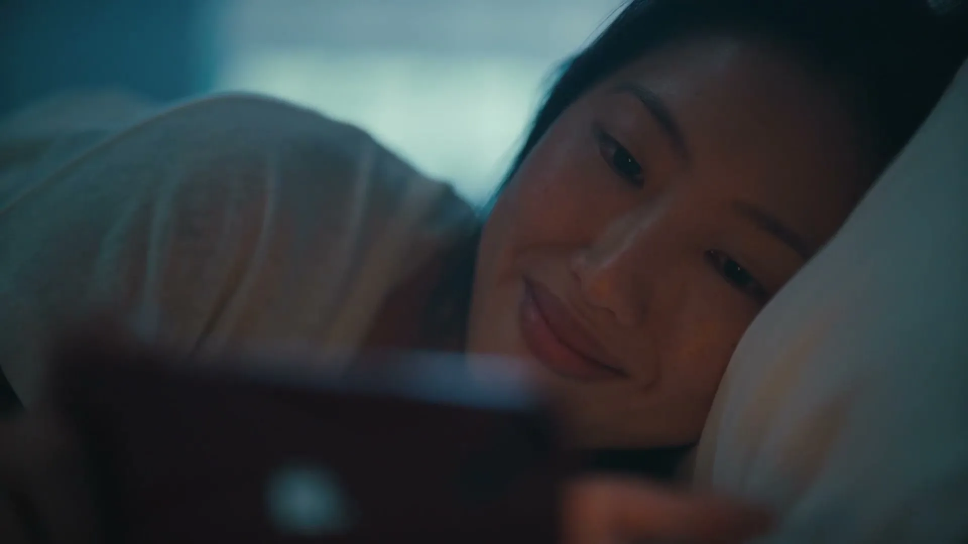 Vodafone Germany "Hello Sunshine" (2021) commercial still
