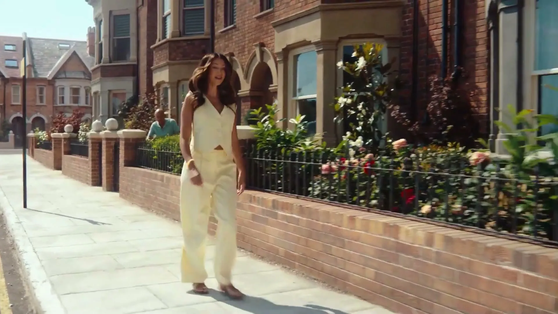 SKY TV “Sky Feels... #LikeThatButTelly” (2025), frame 4