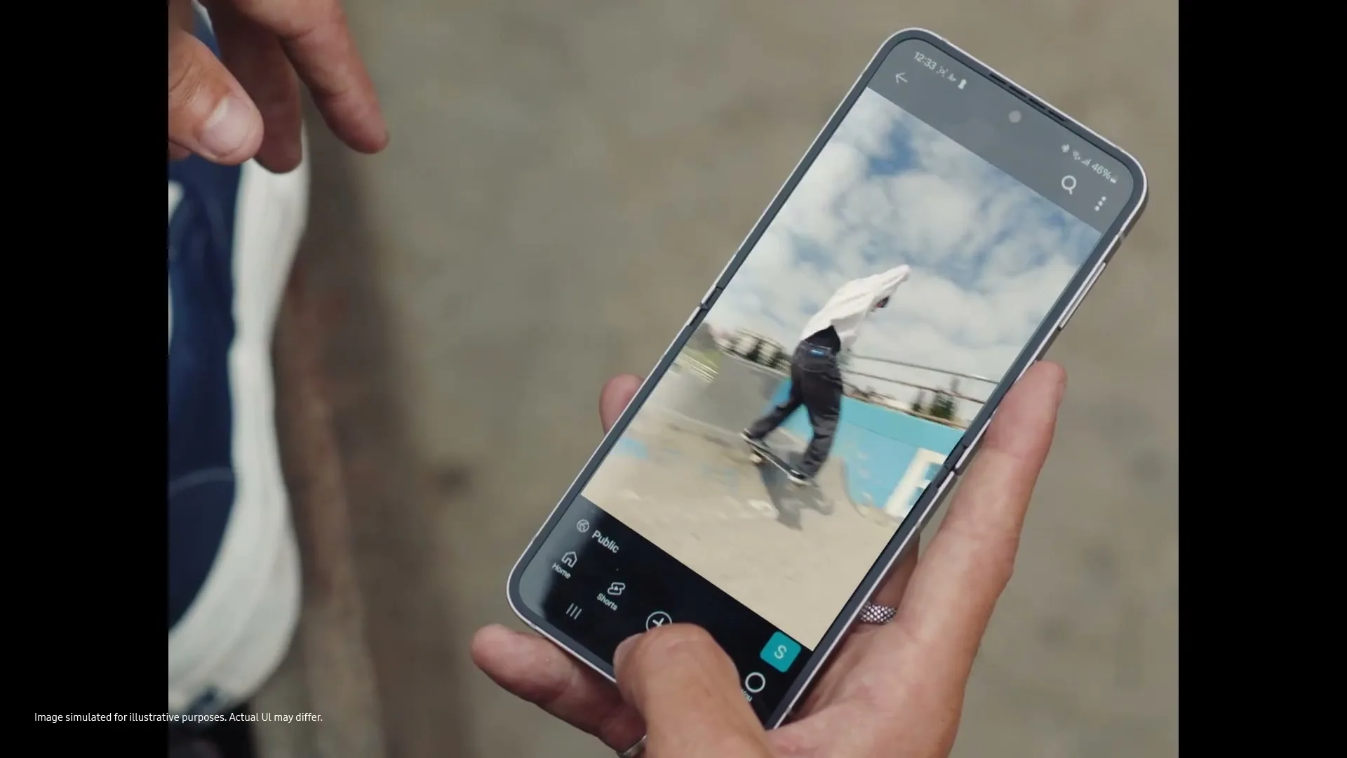 Samsung “Circle to Search” (2025), frame 3