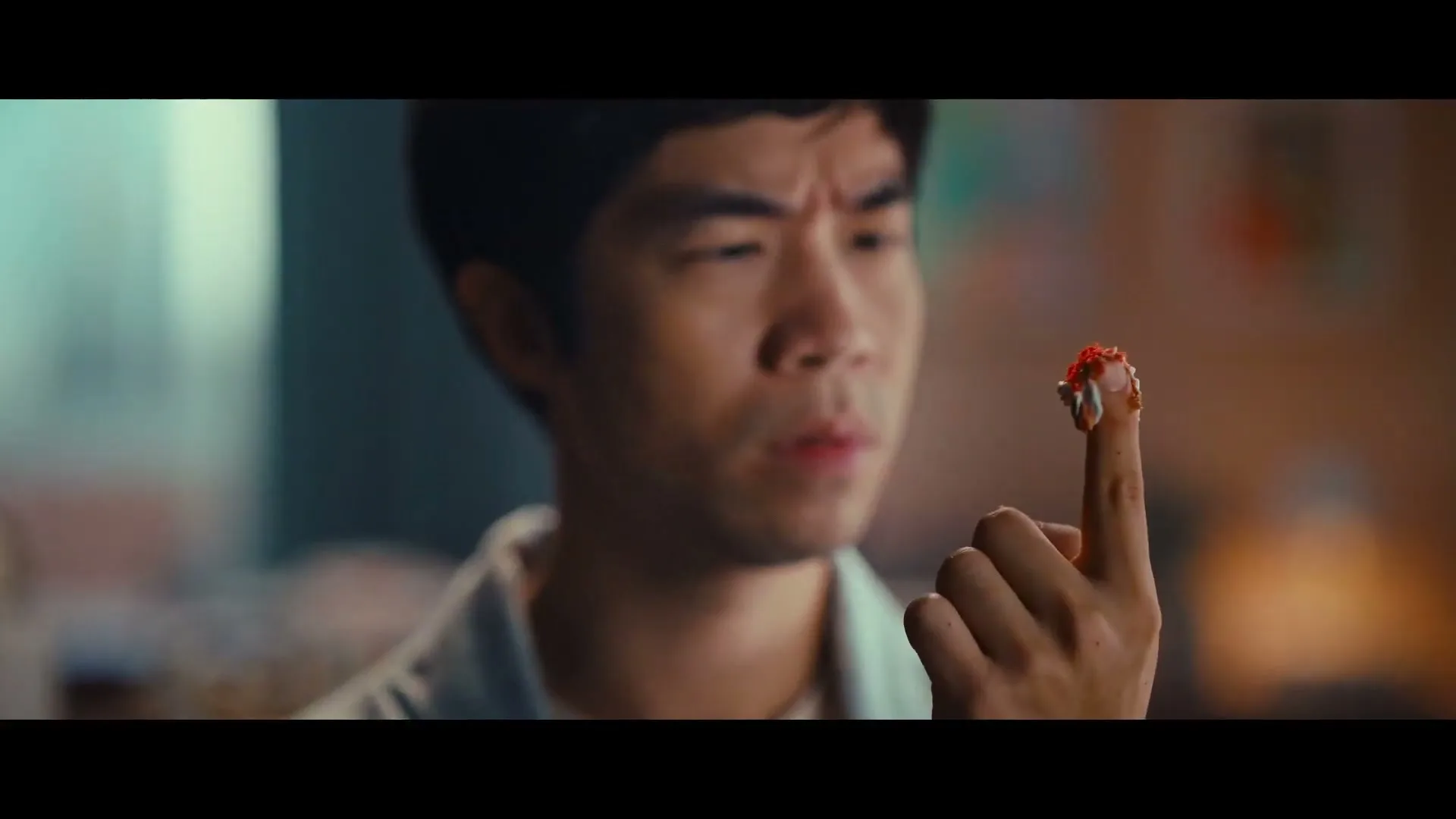 KFC Thailand “Let There Be Cake” (2025), frame 3