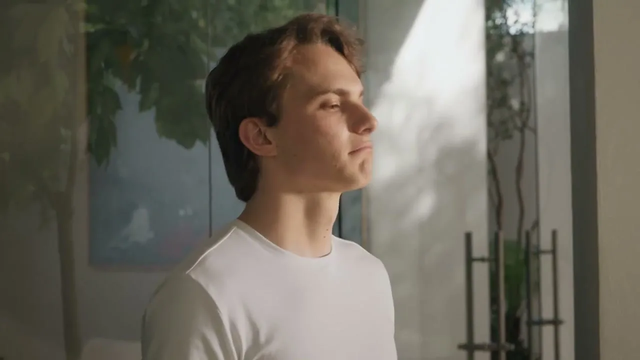 Google Australia “Google Pixel” (2026), frame 4