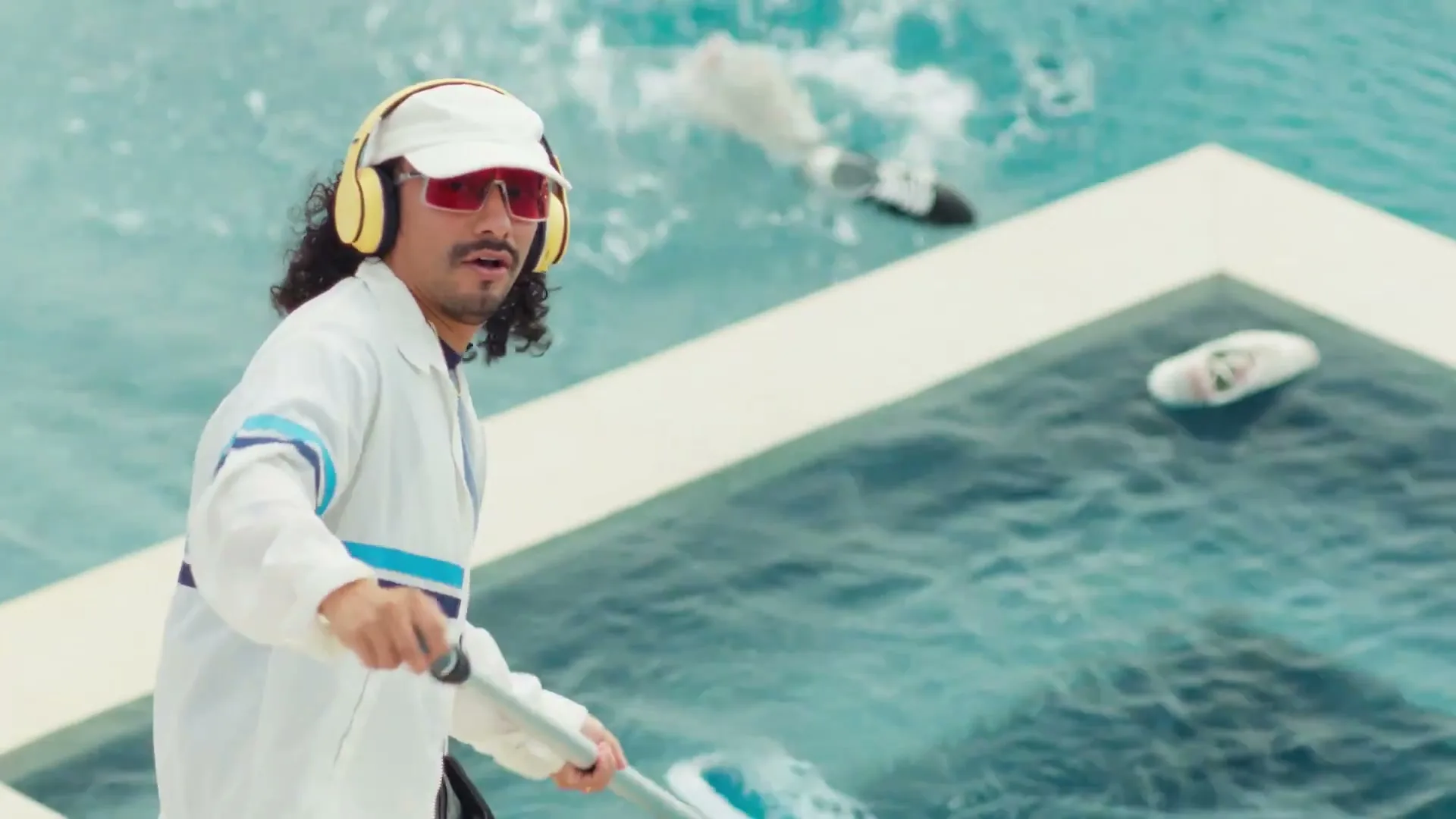 Skechers "SOFÍA VERGARA KICKS OFF BIG GAME IN SKECHERS - Super Bowl" (2026) commercial still