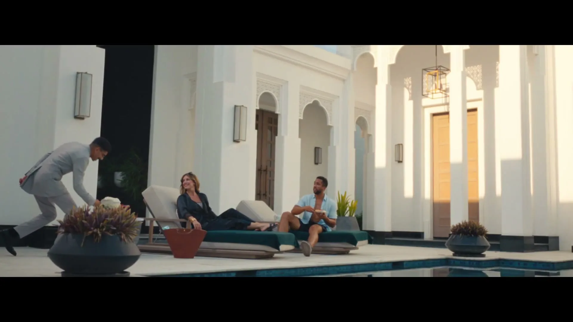 Bahrain Tourism “An Island - Limitless” (2024), frame 3