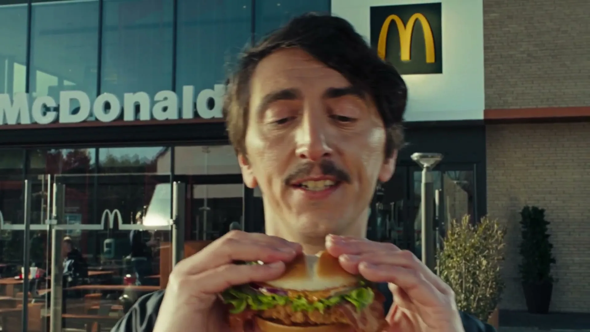 McDonald’s “Chick-A-Boom - McCrispy Siracha” (2026), frame 6