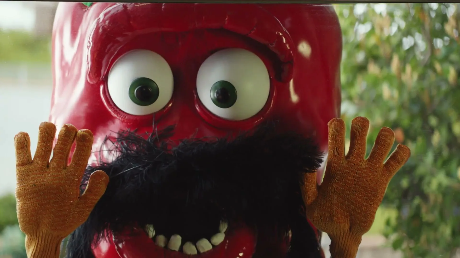 Chili's “3 For Me No Mascot”, directed by Mike Warzin