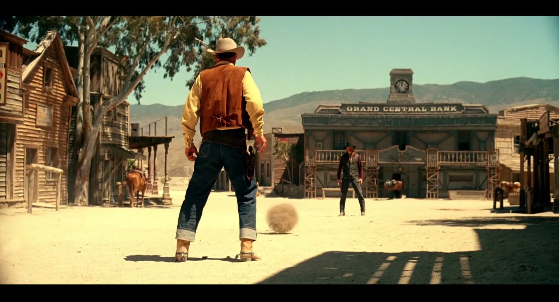 Pearl & Dean "Tumbleweed Trainer" (2024) commercial still
