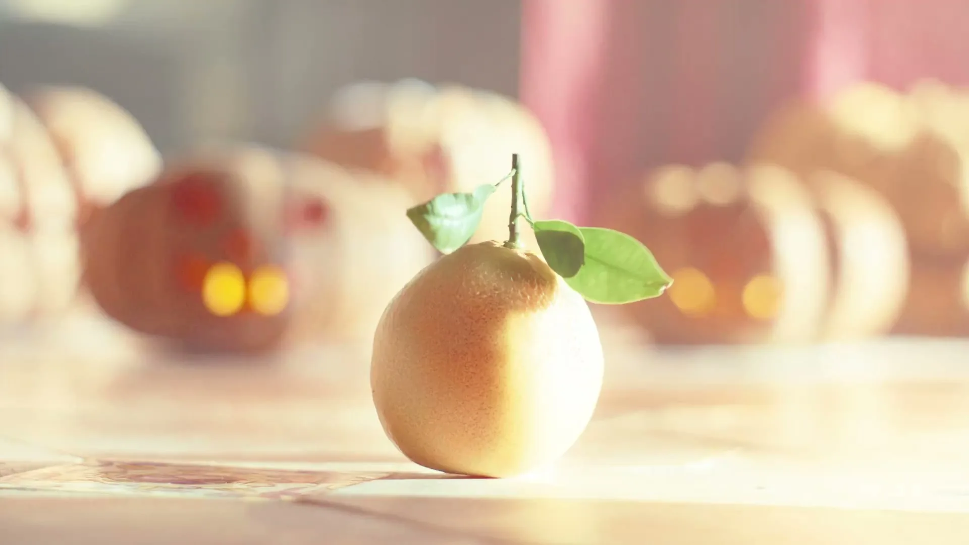 Orangina "ce qui peut arriver de mieux à une orange" (2024) commercial still