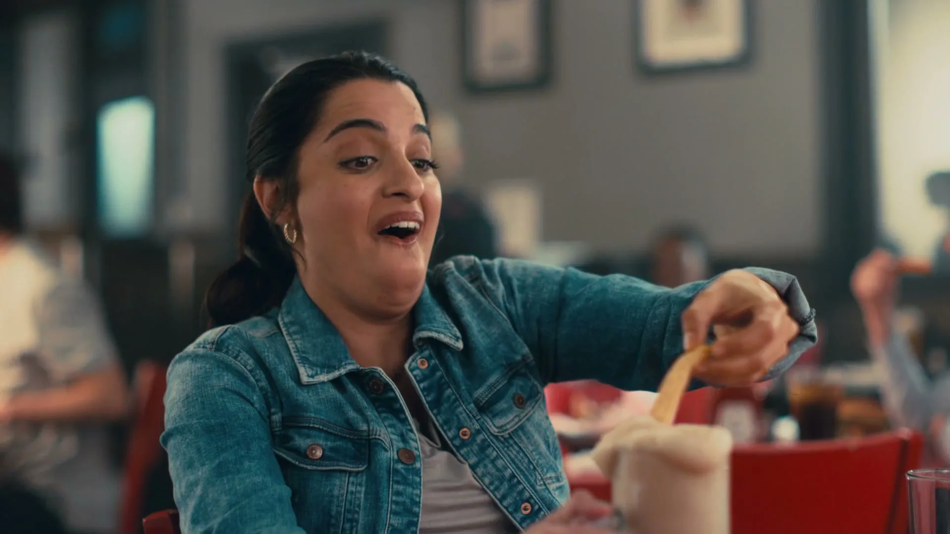 Red Robin “Bottomlessly Yours” (2026), frame 5