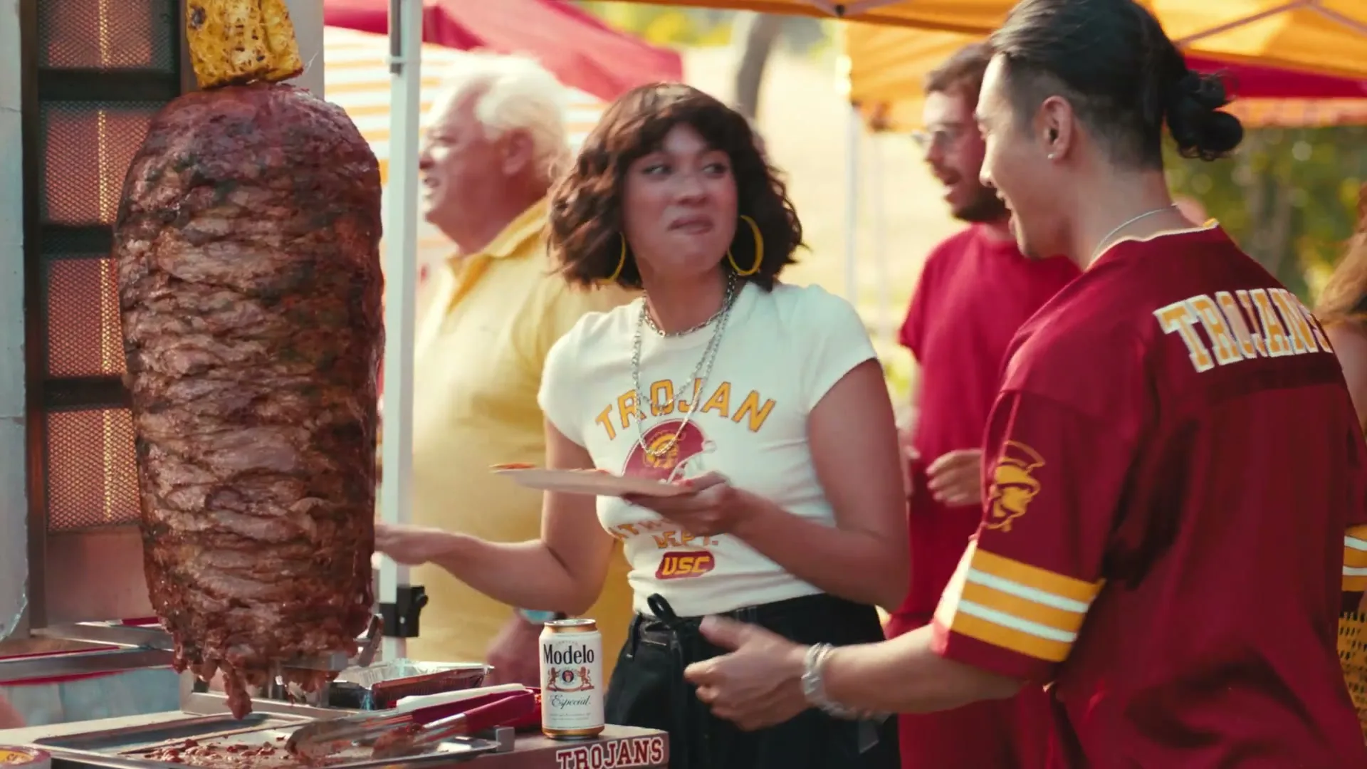 Modelo “Taste of Tailgate” (2026), frame 5