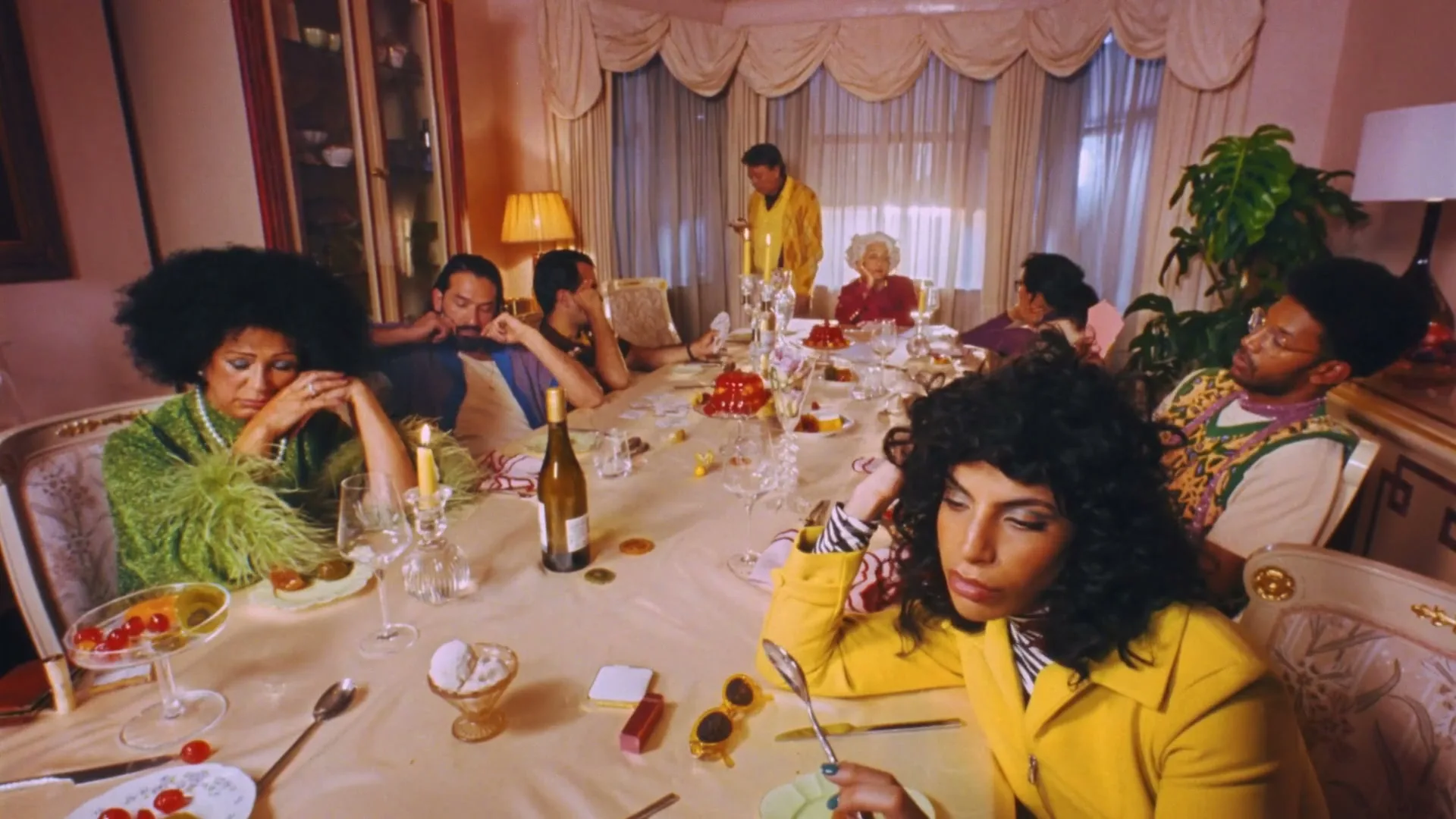 Pernod Ricard “Stir Up - Gasp” (2024), frame 3