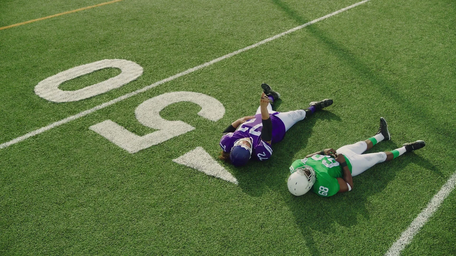 TELUS “Football” (2023), frame 2