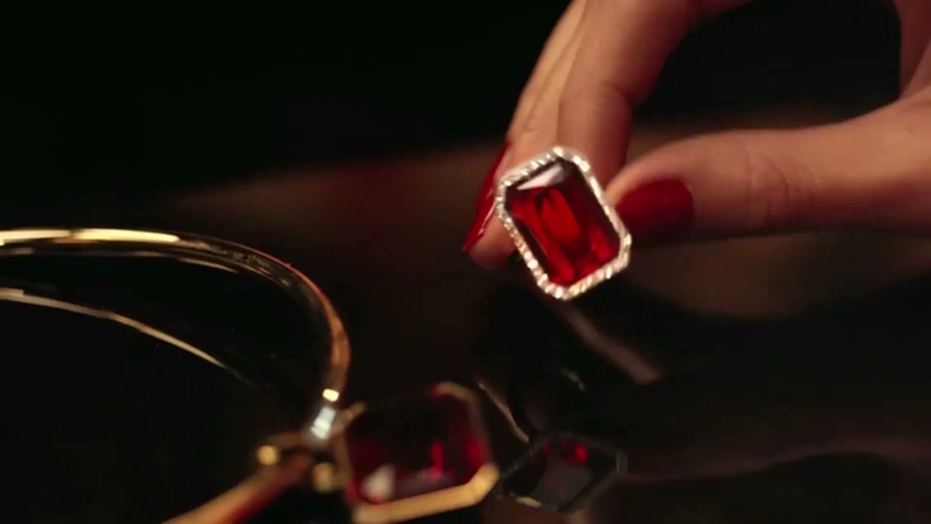 Michael Kors “Sexy Ruby” (2025), frame 2