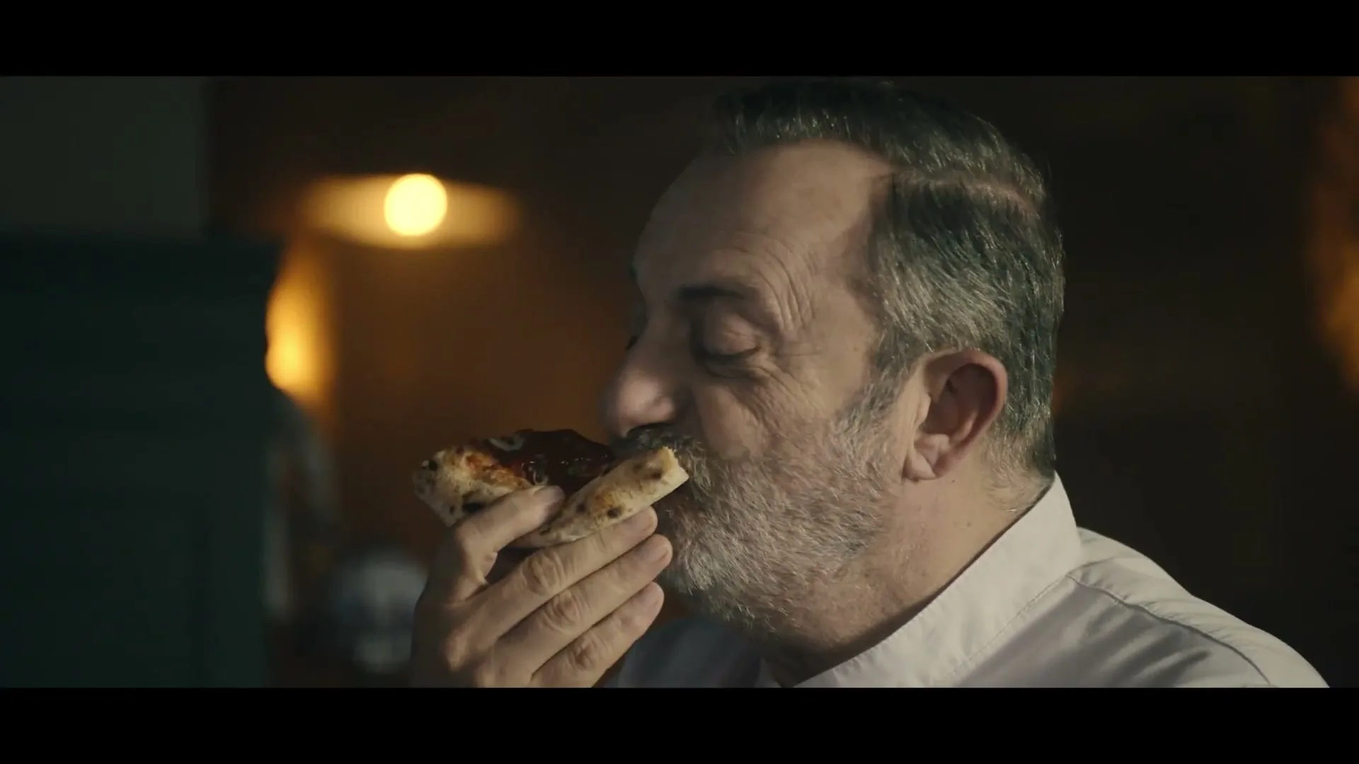 Heinz Kraft “Pizzeria - Try Carefully (Director's Cut)” (2024), frame 6