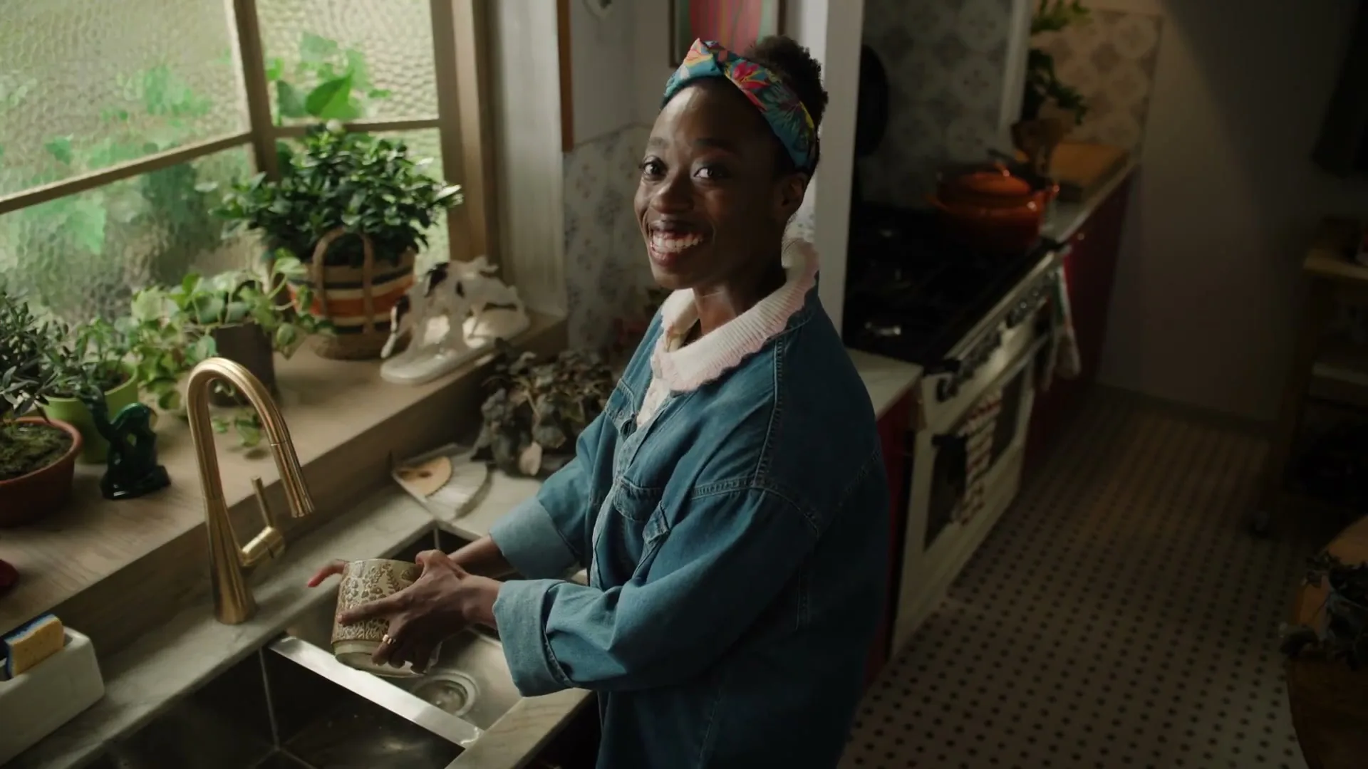 Moen "Must be a Moen Plant Mom" (2026) commercial still