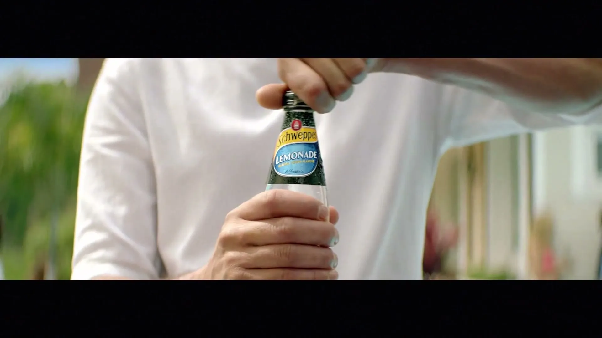 Schweppes “Let it out”, directed by Stephen Carroll