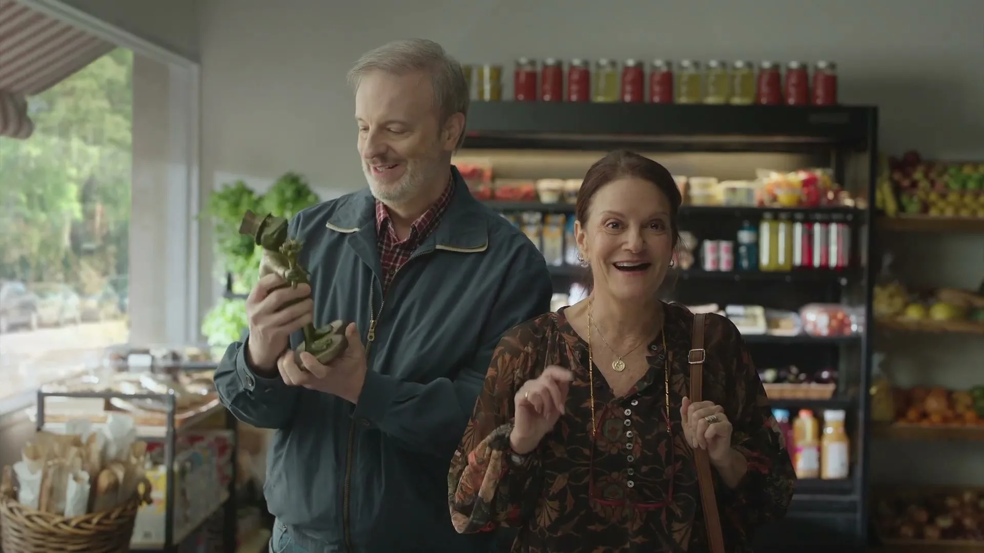 Loto-Québec "Marketplace" (2025) commercial still