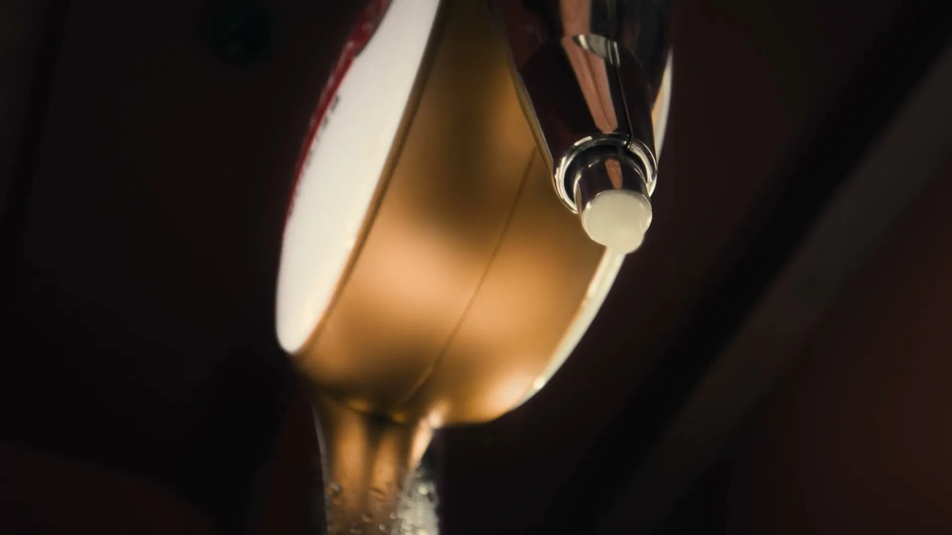 Stella Artois “The Perfect Serve” (2025), frame 4