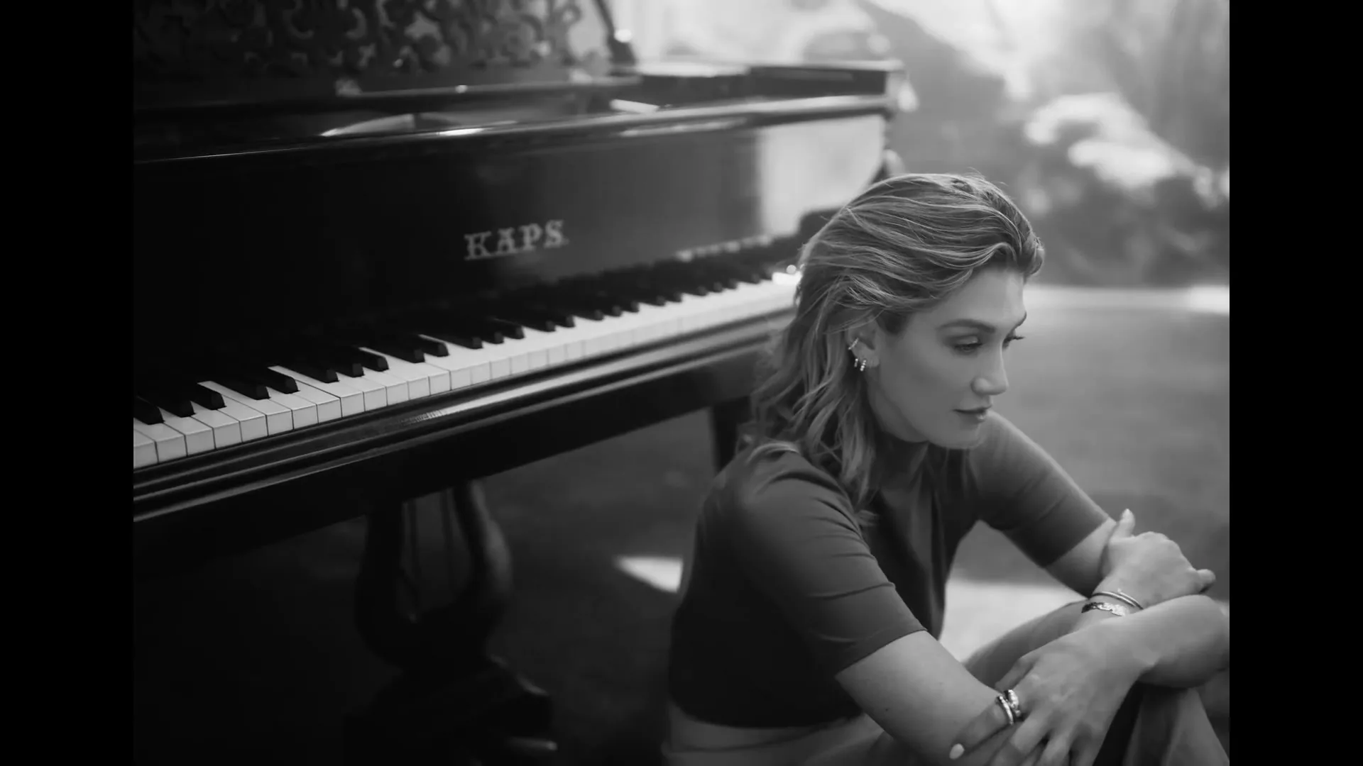 Revlon “Revlon - Emotive”, directed by Paola Morabito