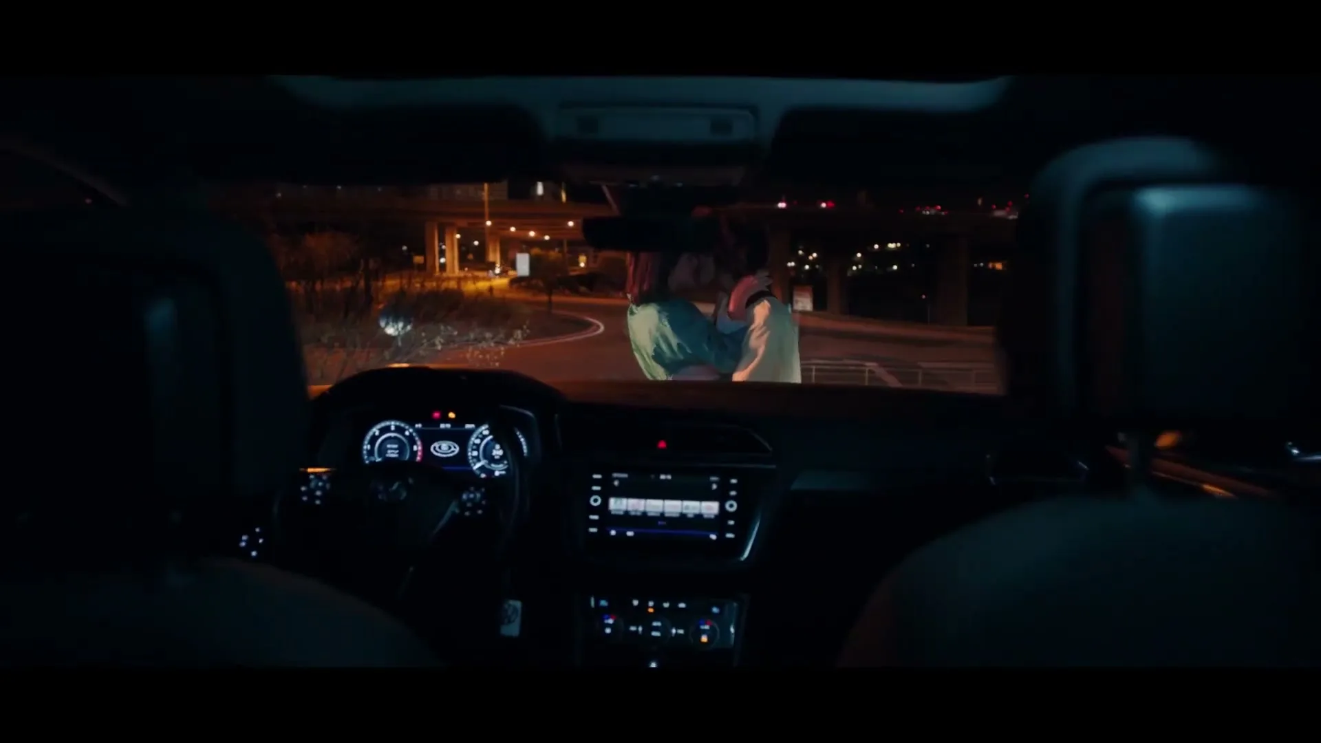 Volkswagen “Service - Deine Mobilitat. Dein Service”, directed by Esteban