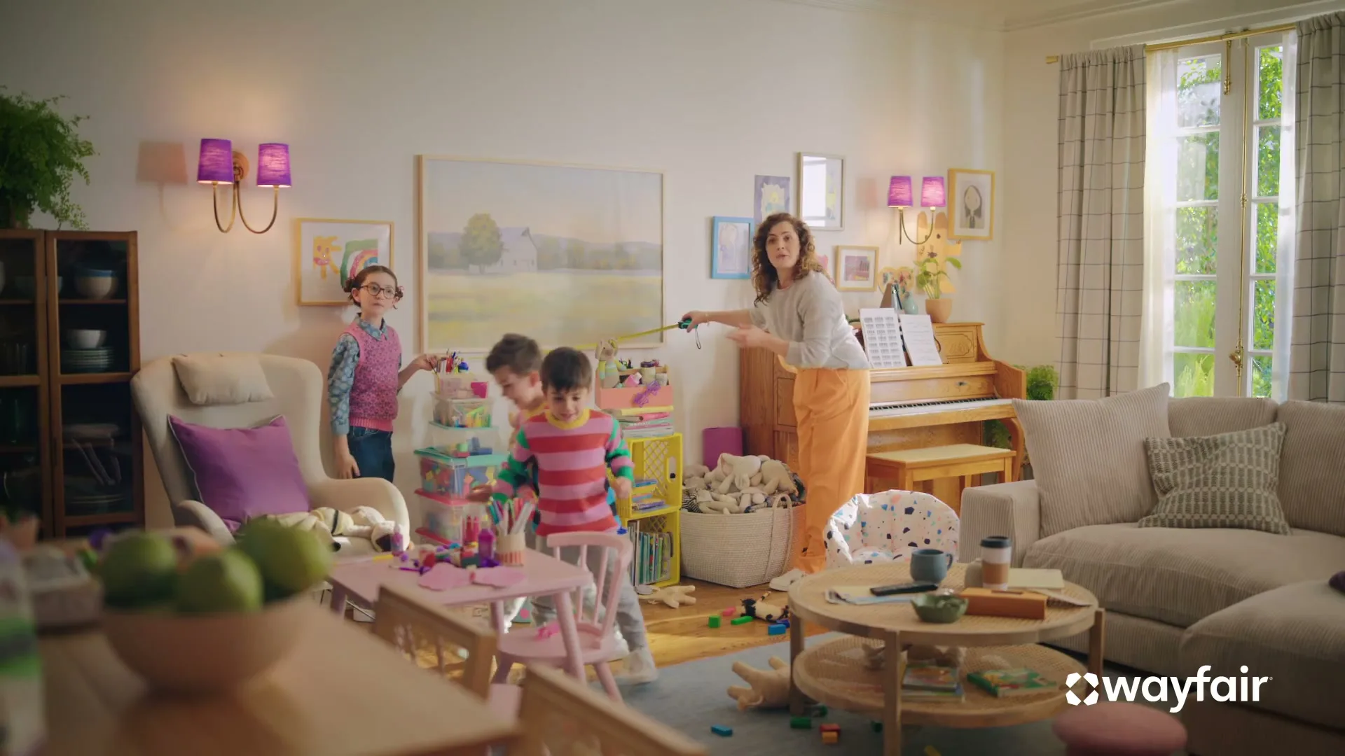 Wayfair “Welcome to the Wayborhood” (2024), frame 5
