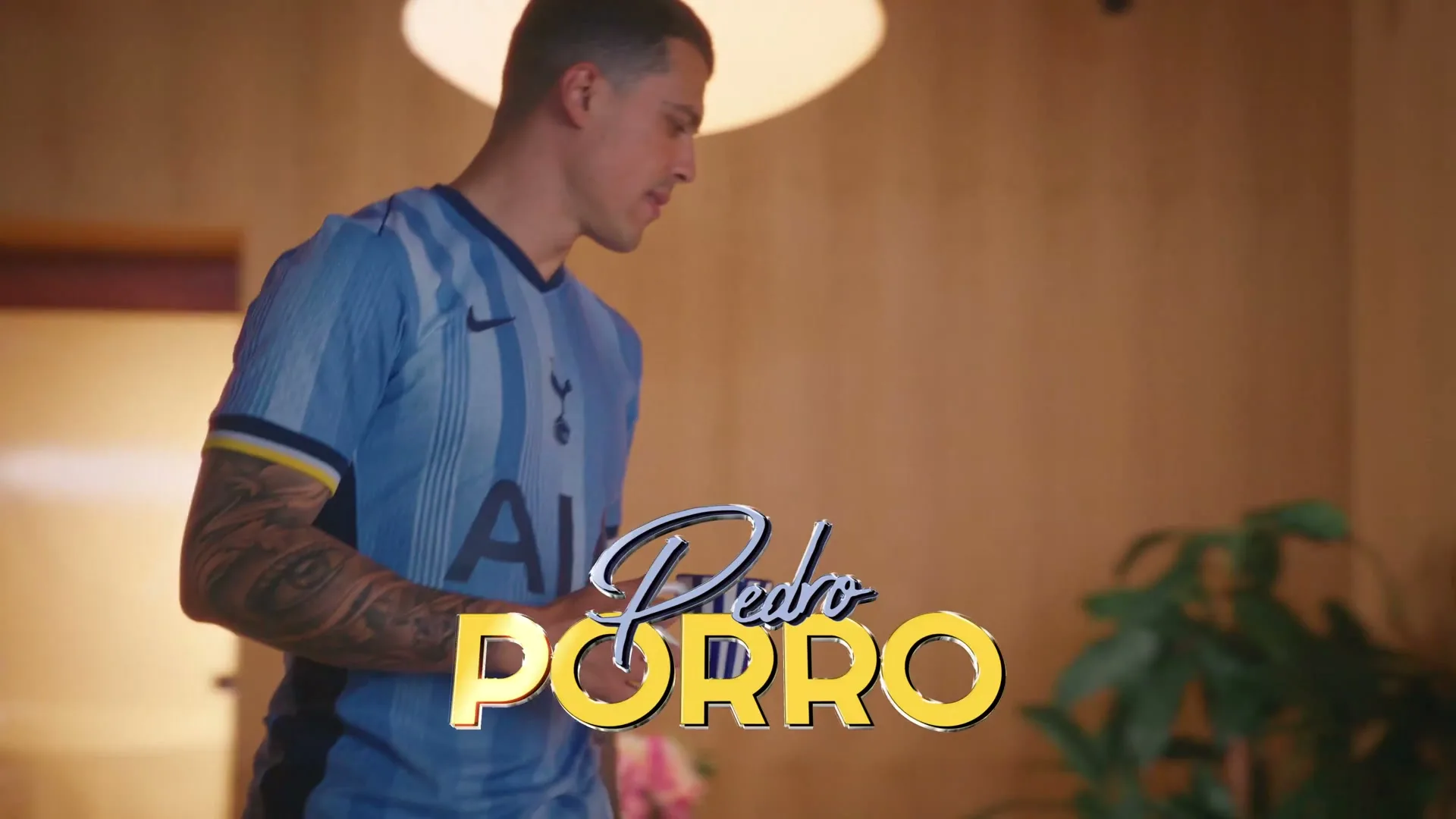 Tottenham Hotspur “Away Kit 24/25” (2025), frame 6