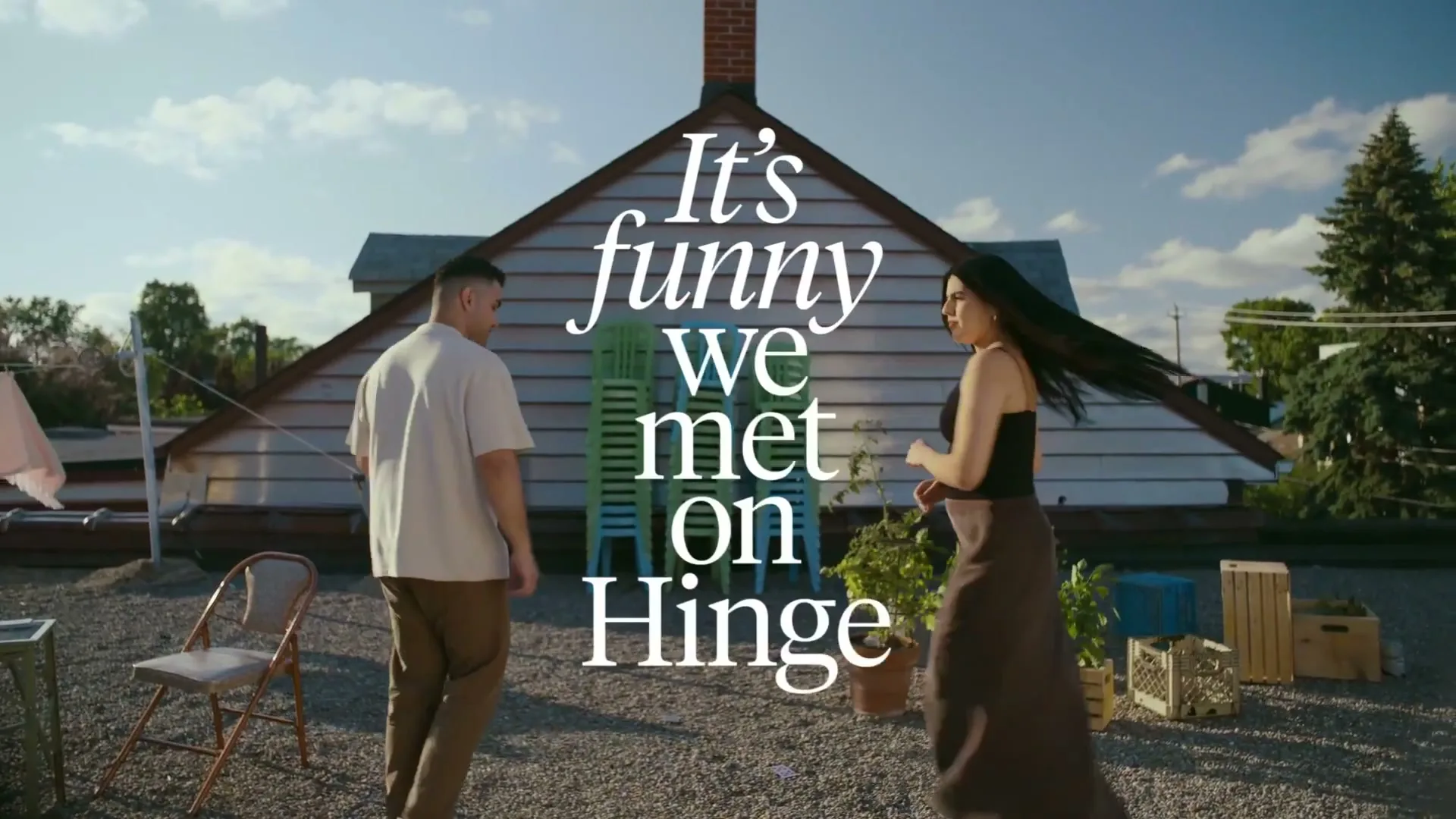 Hinge “It’s Funny We Met -Raquel & Libert” (2025), frame 3