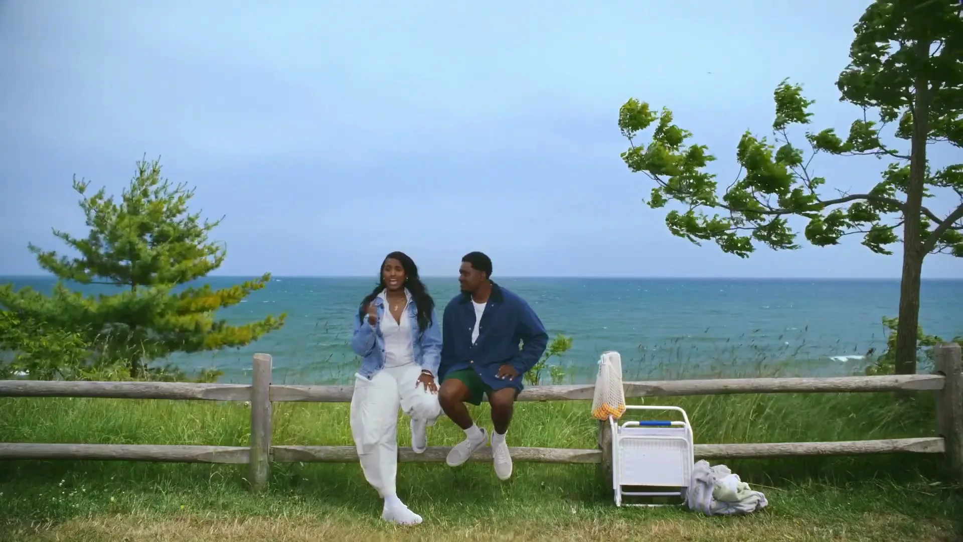 Hinge "It’s Funny We Met - Courtney & Brandon" (2025) commercial still