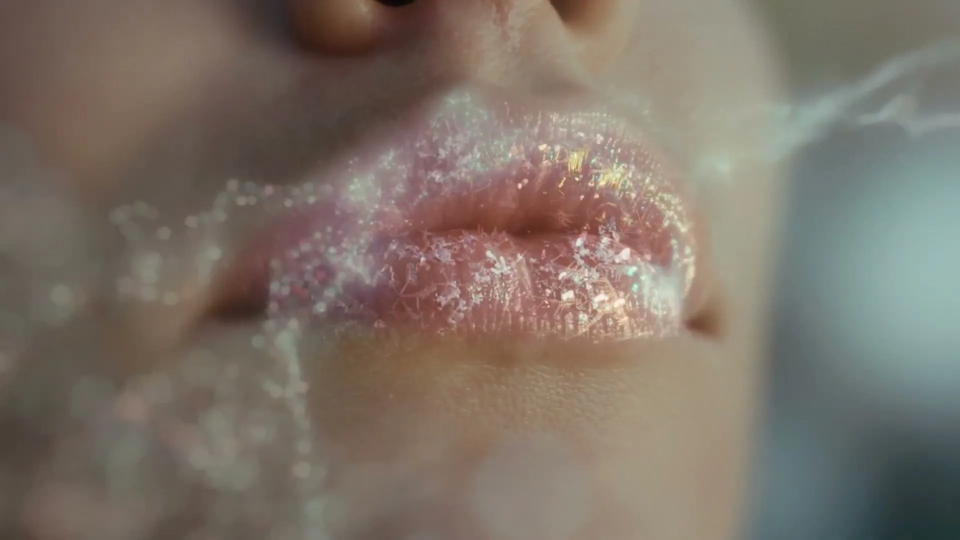 Burt's Bees “Original Beeswax Lip Balm - As Tingly As”, directed by Adrian De Sa Garces