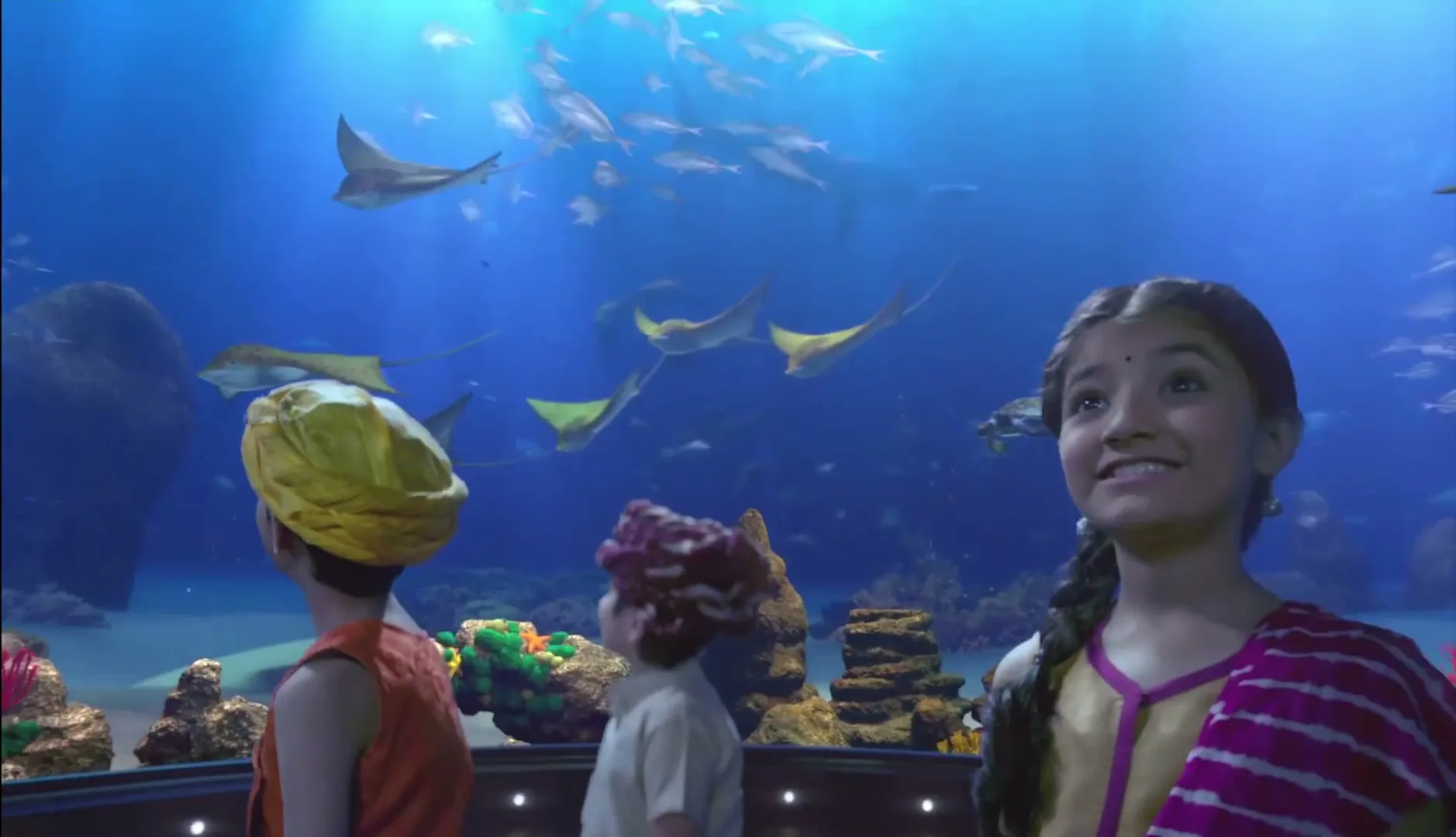 Samsung “Curved TV”, directed by Corydon Wagner