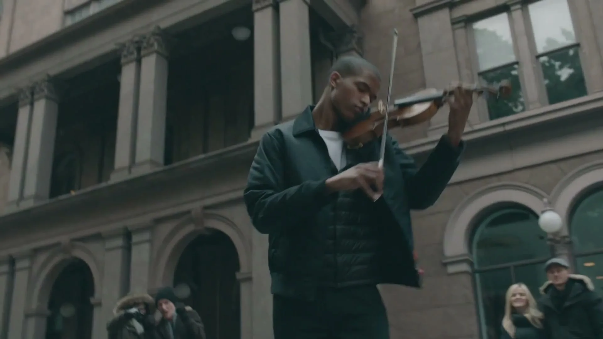Uniqlo “Ultra Light Down”, directed by Eiji Tanigawa