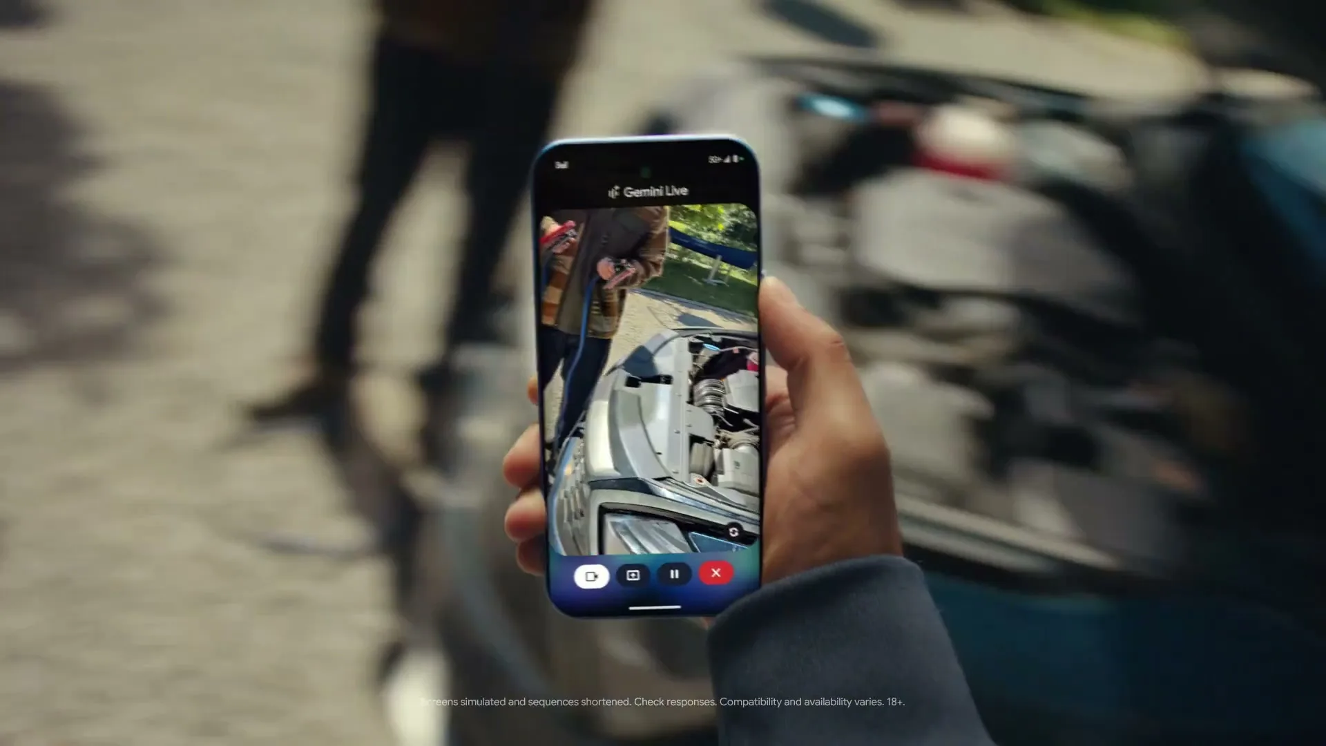 Google Canada “Pixel In The Clutch Boost” (2025), frame 4