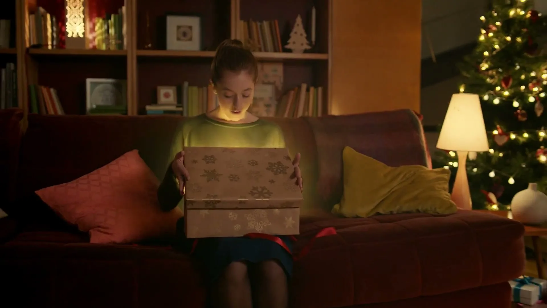 notonthehighstreet "Not on the High Street" (2015) commercial still