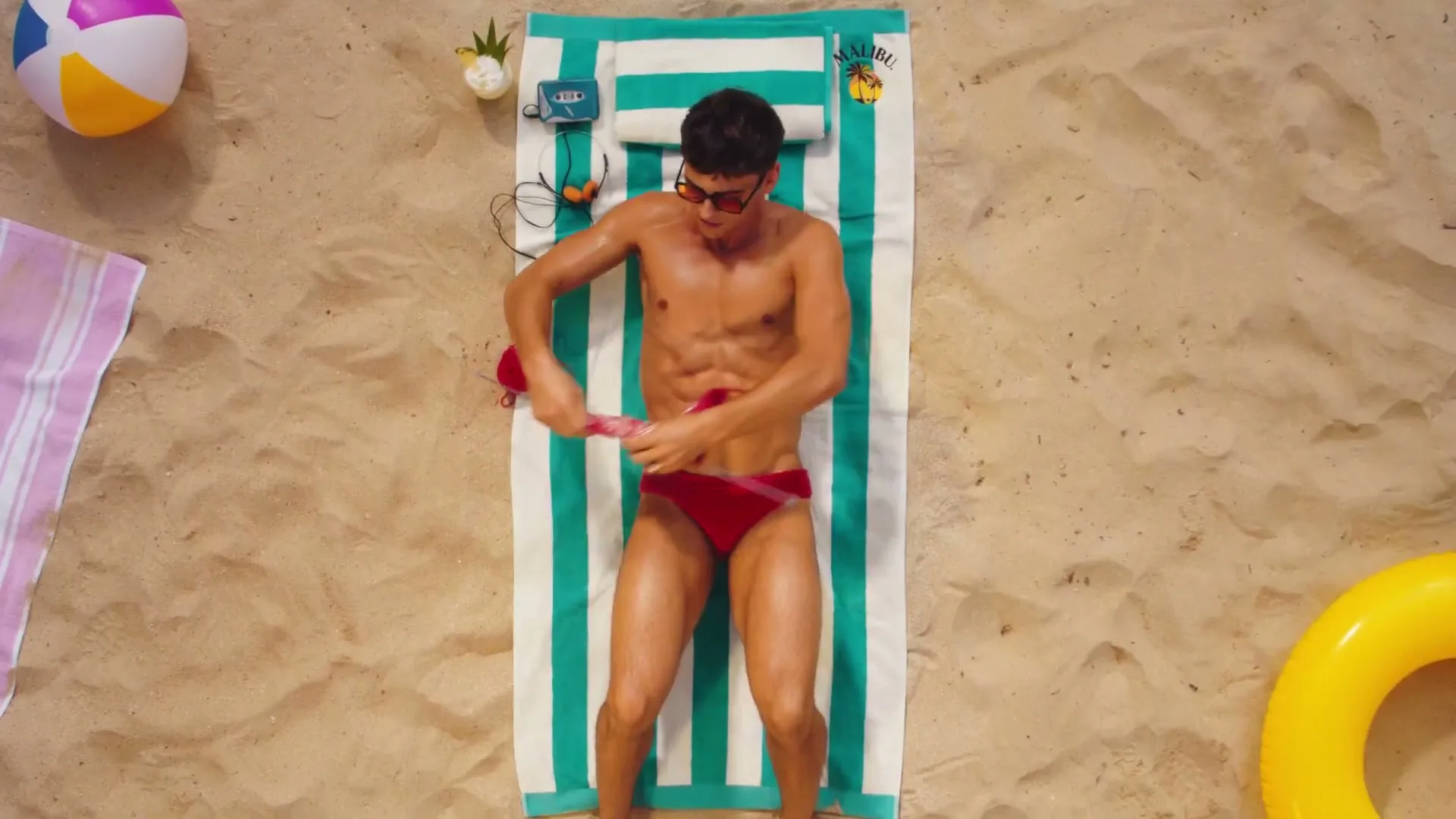 Malibu “Don't Drink and Dive  Speedo” (2025)