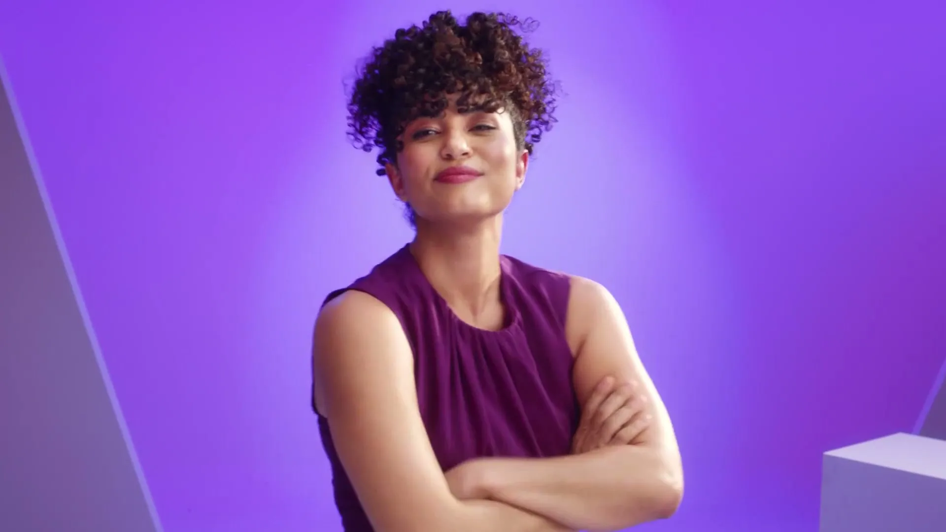 John Frieda “Dream Curls”, directed by Meji Alabi