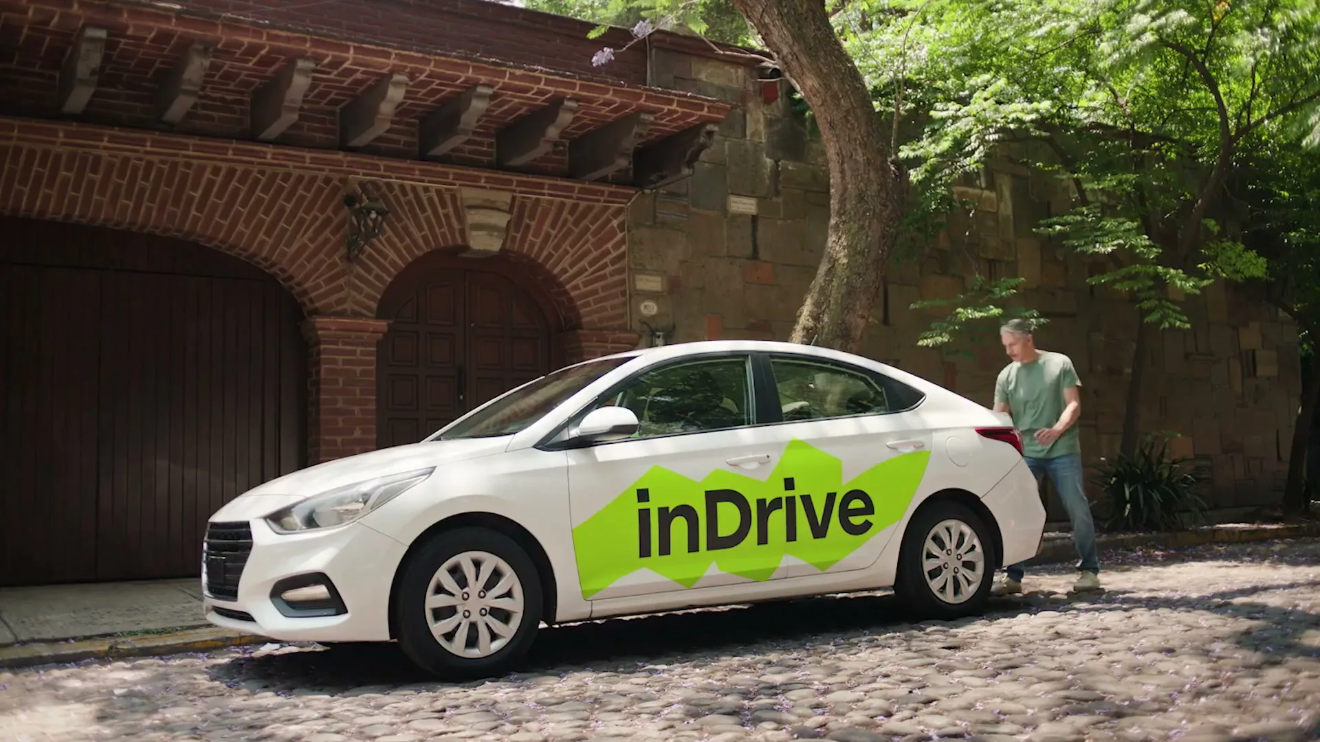 inDrive “Trust in Our Verified Drivers. Trust in Your Selection” (2026), frame 2