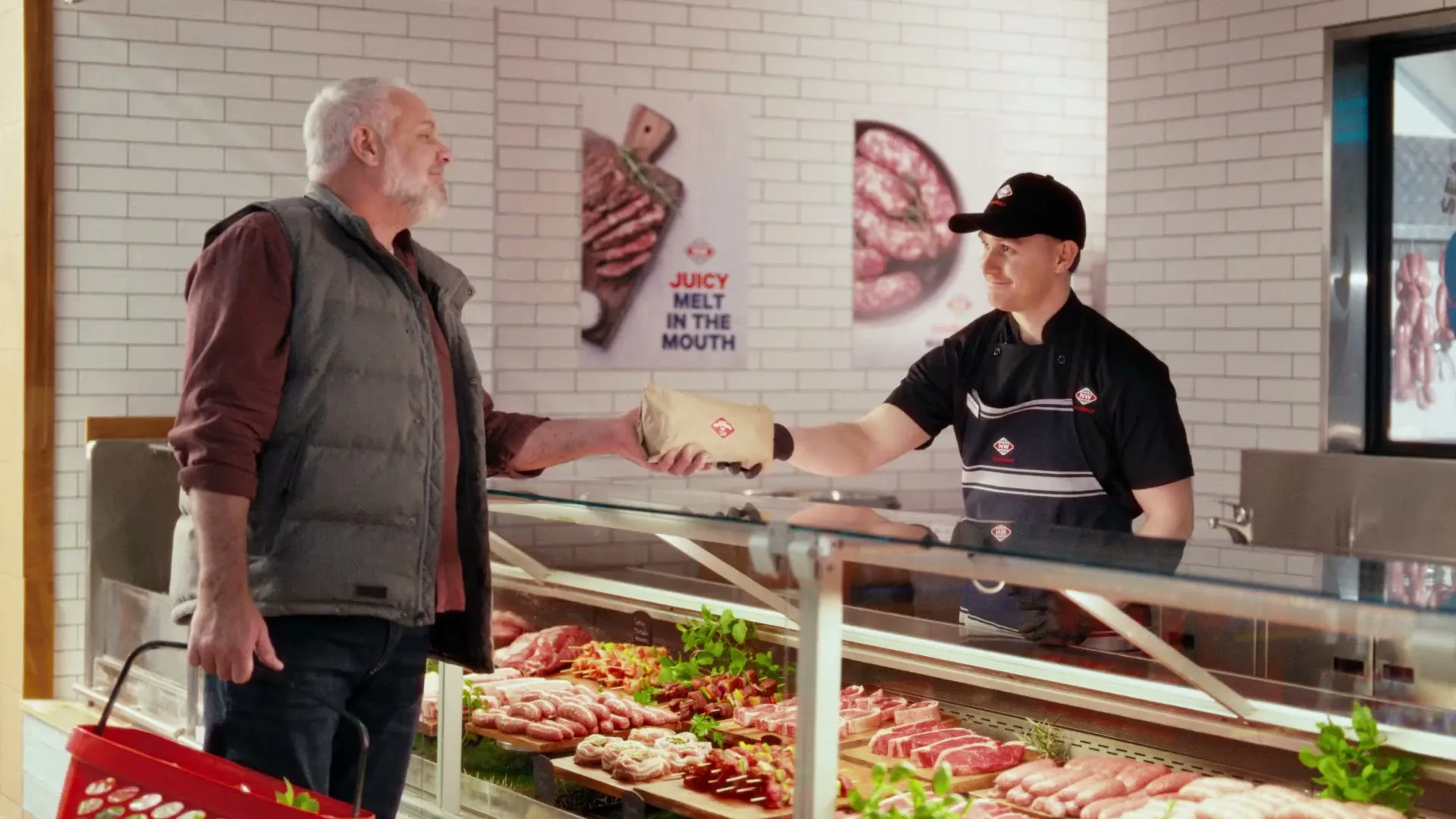 Foodstuffs Group “New World - Meat The Parents” (2025), frame 4