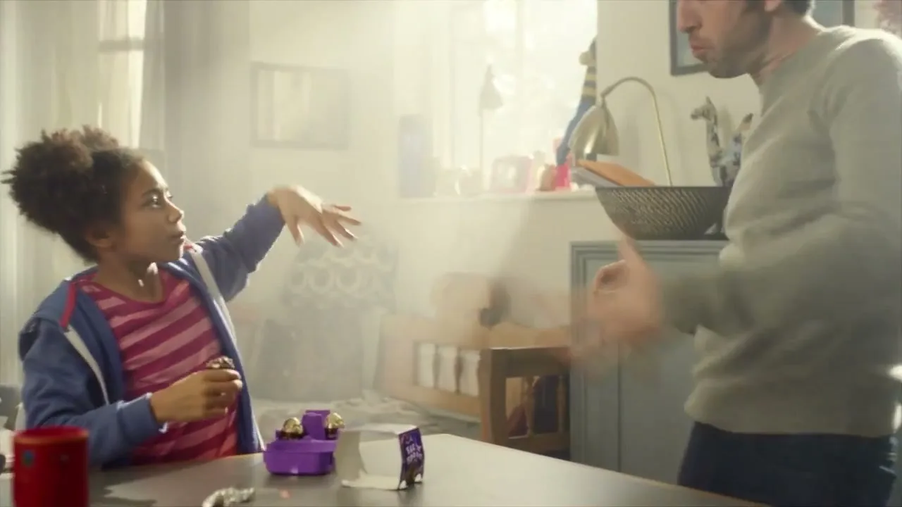Mondelez "Cadbury Egg ‘n’ Spoon Returns with Clap-Happy Ad" (2014) commercial still