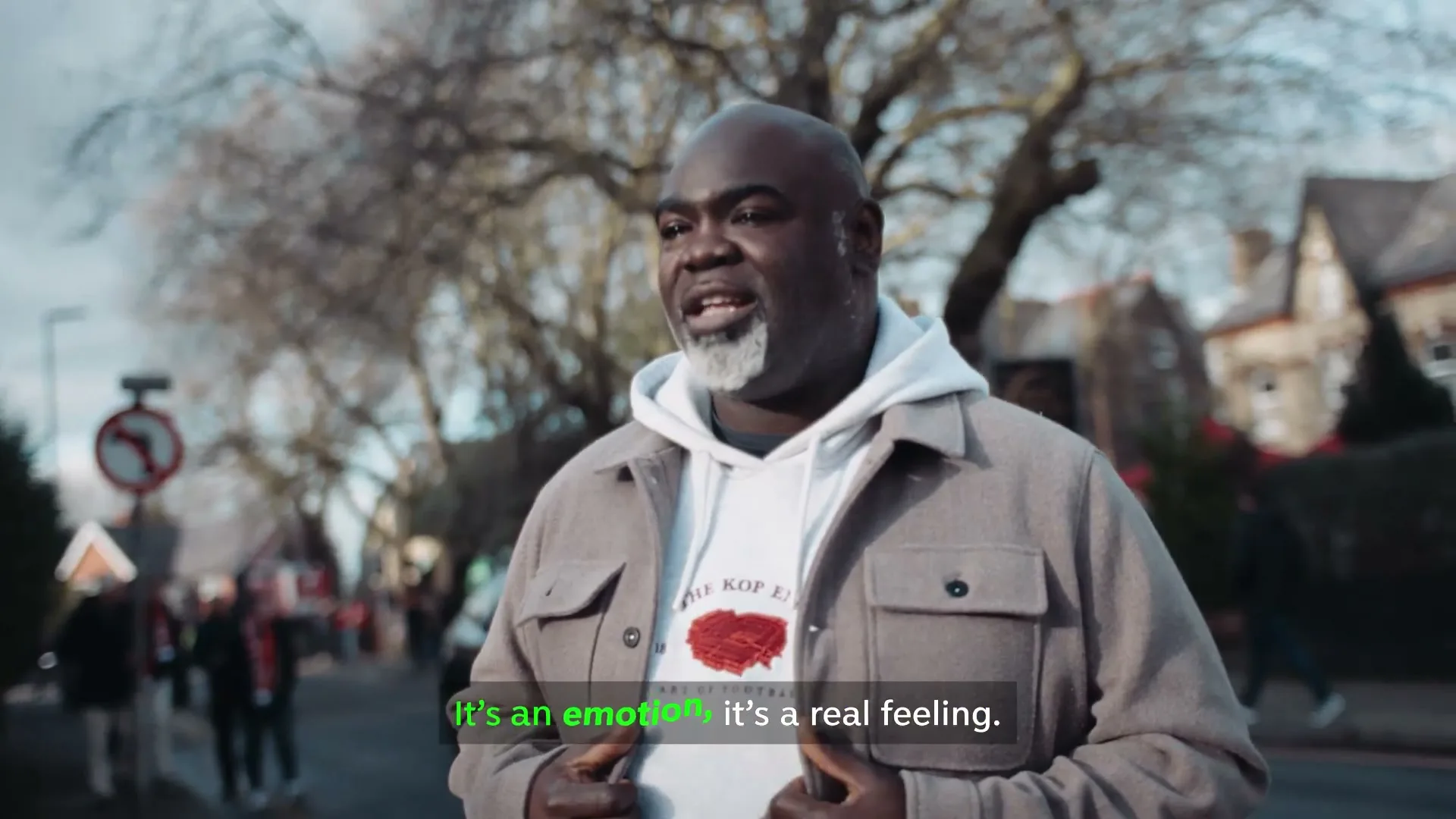 Carlsberg “Signs of Unity” (2026), frame 3
