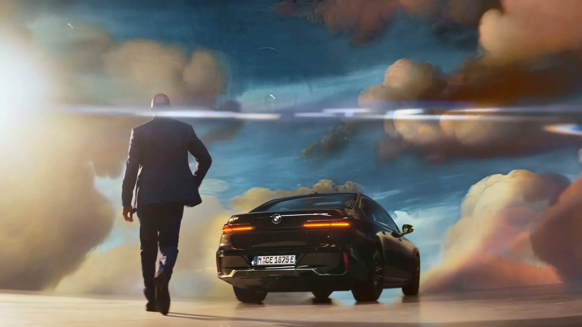 BMW “X Sky Arts - Sky Lounge” (2023), frame 2