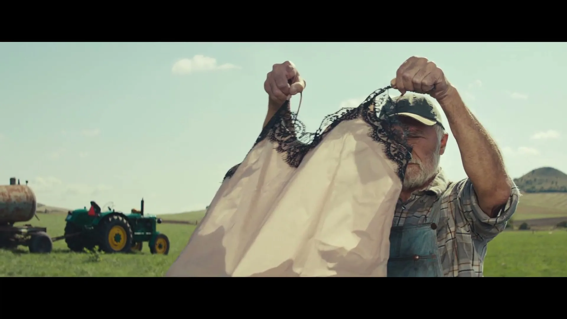Amazon “Amazon Prime - Best Friend” (2022), frame 2