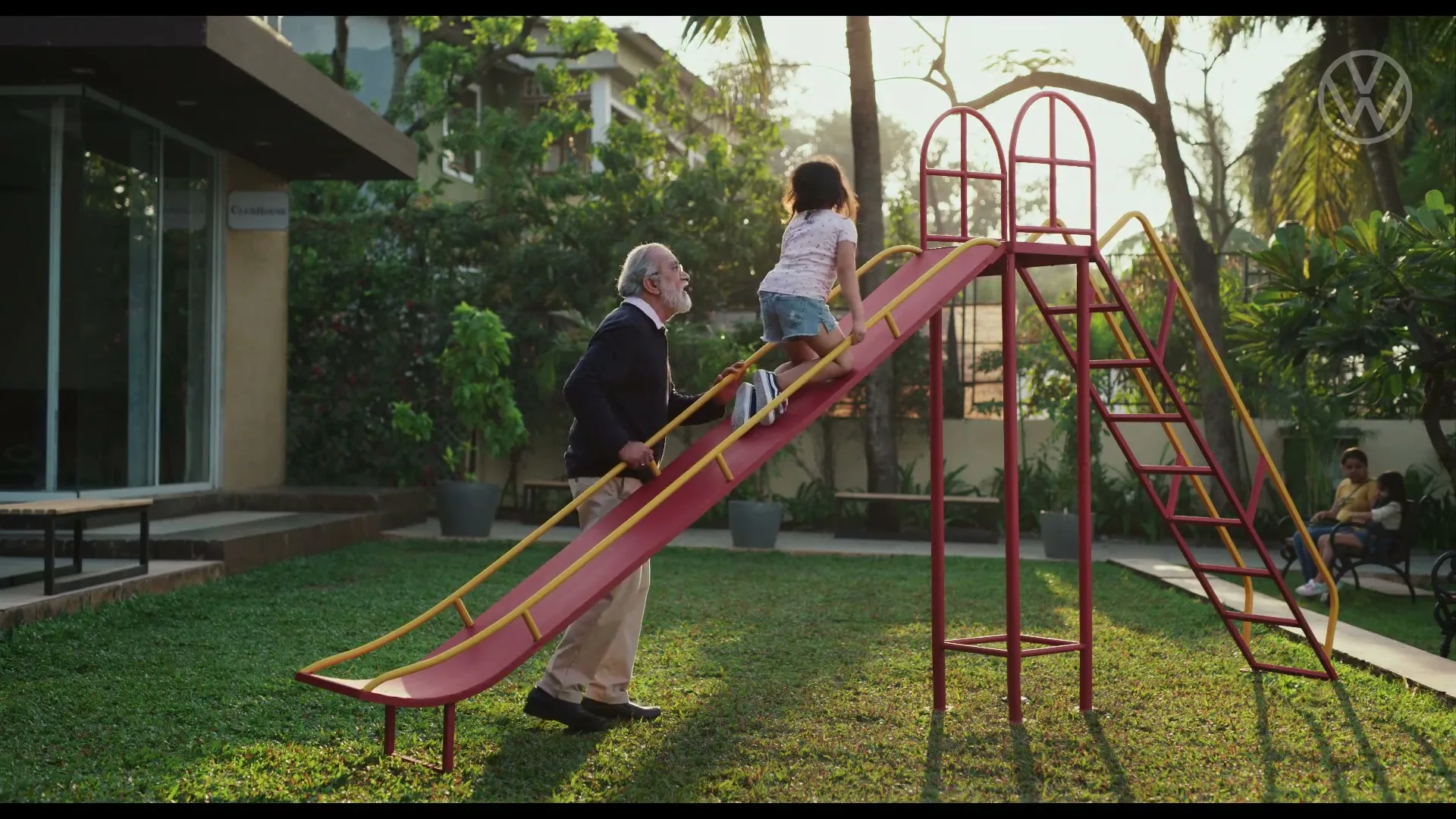 Volkswagen “Auto Hill Hold”, directed by Shaanan Pereira