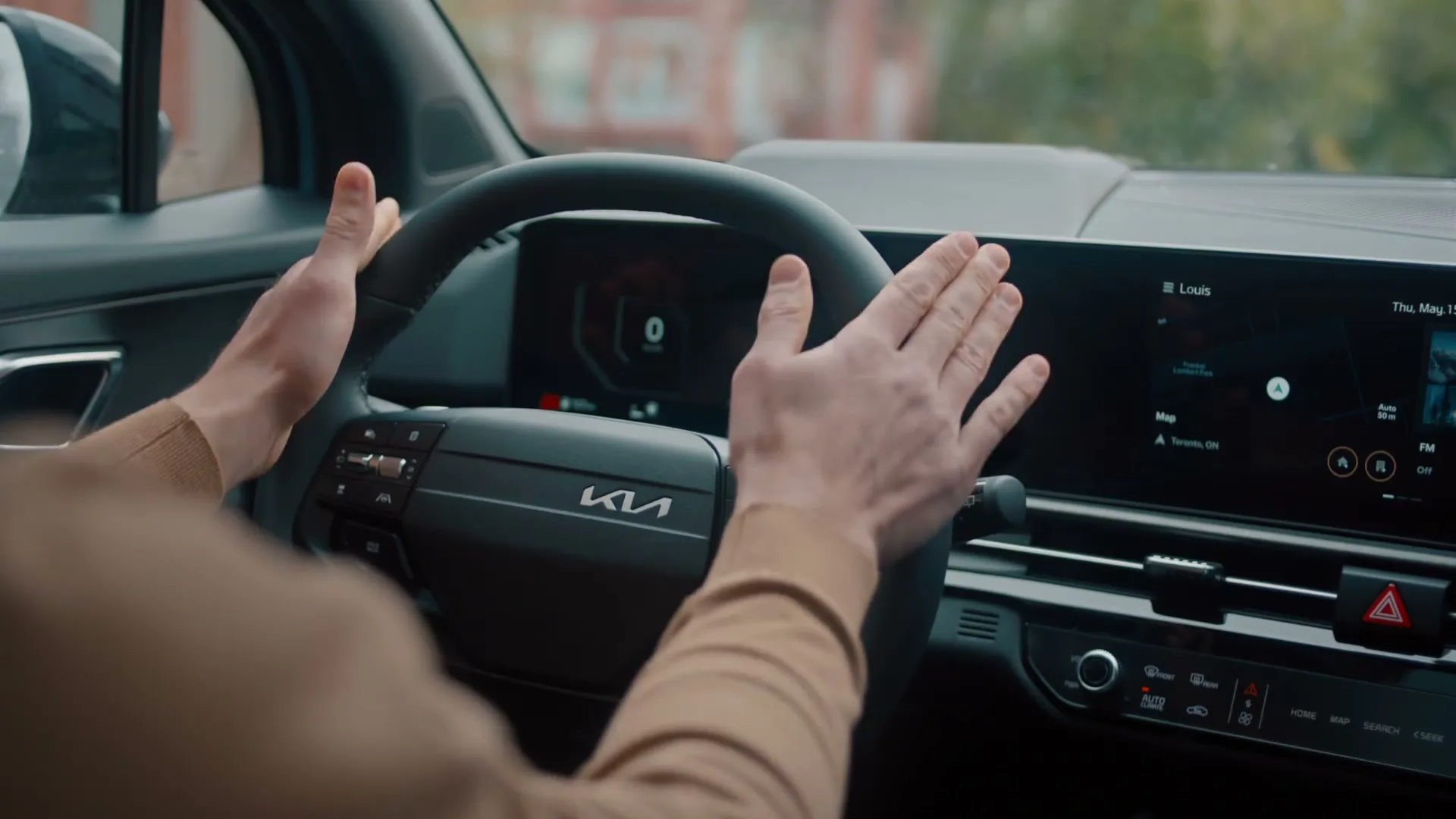KIA Motors “Sportage 'Interior Comfort”, directed by Mike Andrews